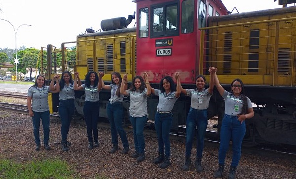 Usiminas tem pela primeira vez mulheres como maquinistas de locomotivas