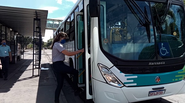 Usiminas inicia testes com ônibus elétrico