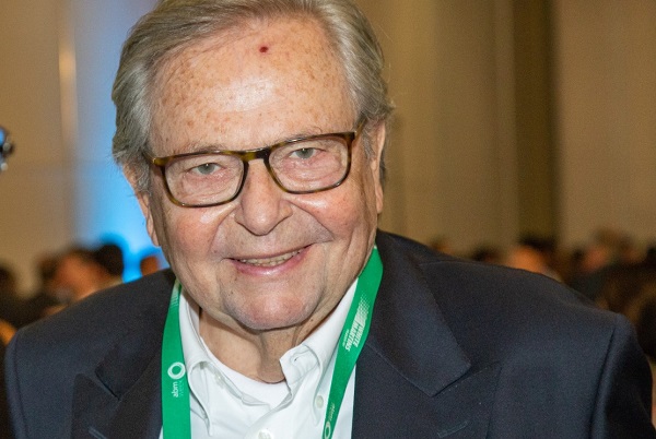 Entusiasta da difusão do conhecimento técnico-científico no Brasil, Karlheinz Pohlmann deixa um importante legado para a Engenharia Metalúrgica
