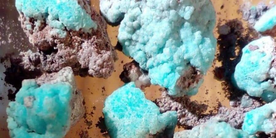 Novo mineral é descoberto na Rússia