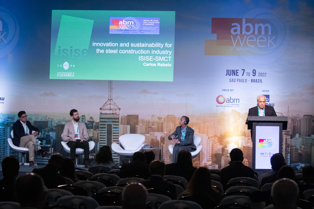 Lideranças da indústria e acadêmicos discutem cenário da construção metálica no Brasil e no mundo