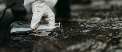 Nanomaterial degrada poluentes orgânicos ao ser ativado pela luz